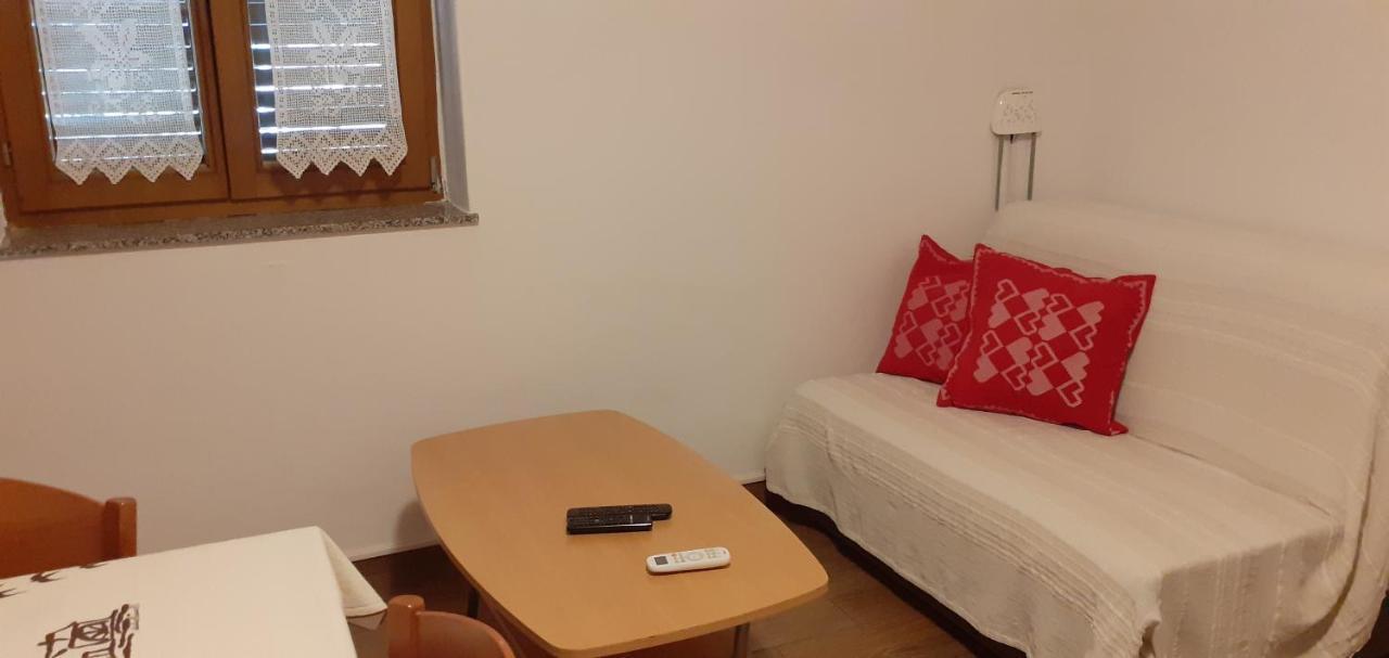 Apartmán Kelk Loznati Exteriér fotografie